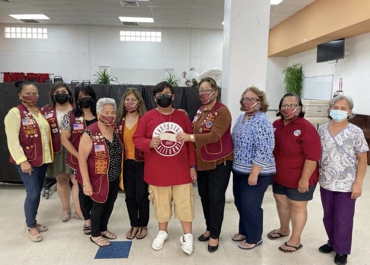 Lions donate eyeglasses
